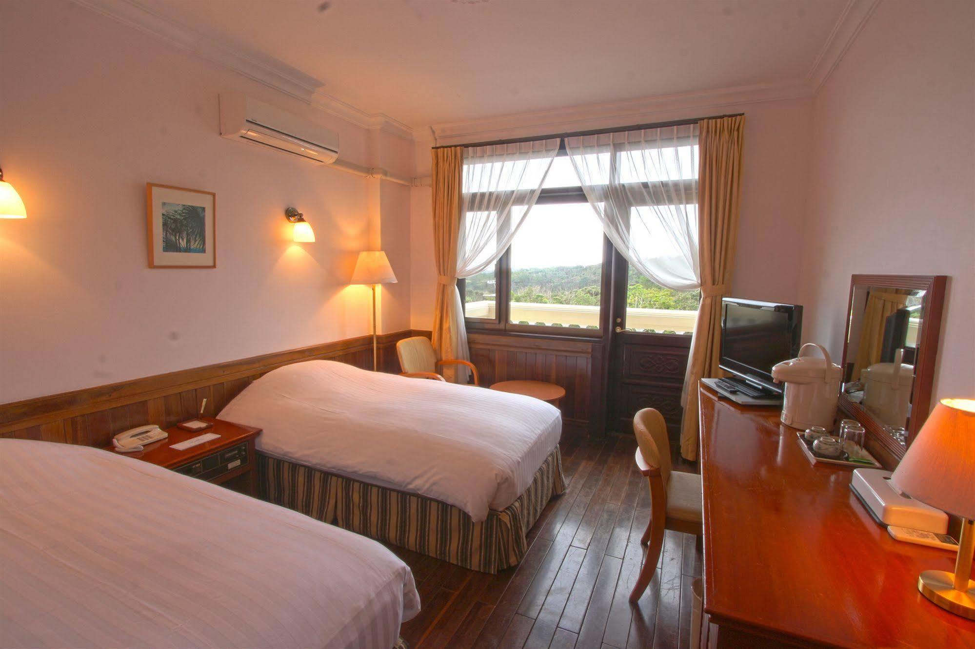 Ada Garden Hotel Okinawa Kunigami Exteriör bild